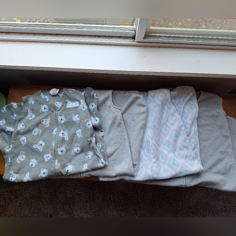 4 Halo sleep sacks, fleece size large